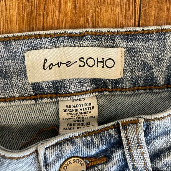 LOVE SOHO Women’s Light Blue High-Waisted Skinny Jeans Size 5 - Picture 2 of 12